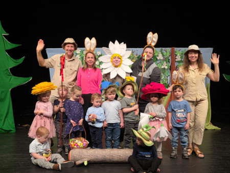 V korunách stromů-JARO